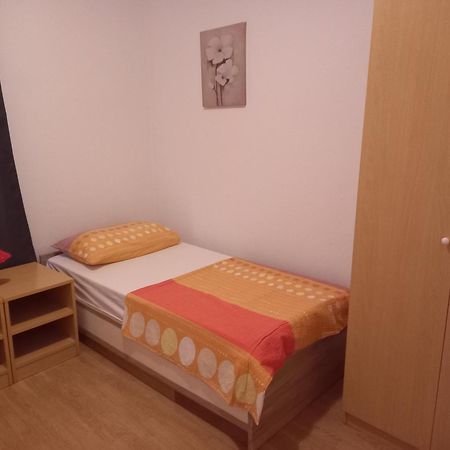 Apartmani Vranjkovic Vodice Bagian luar foto