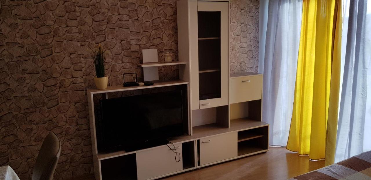 Apartmani Vranjkovic Vodice Bagian luar foto