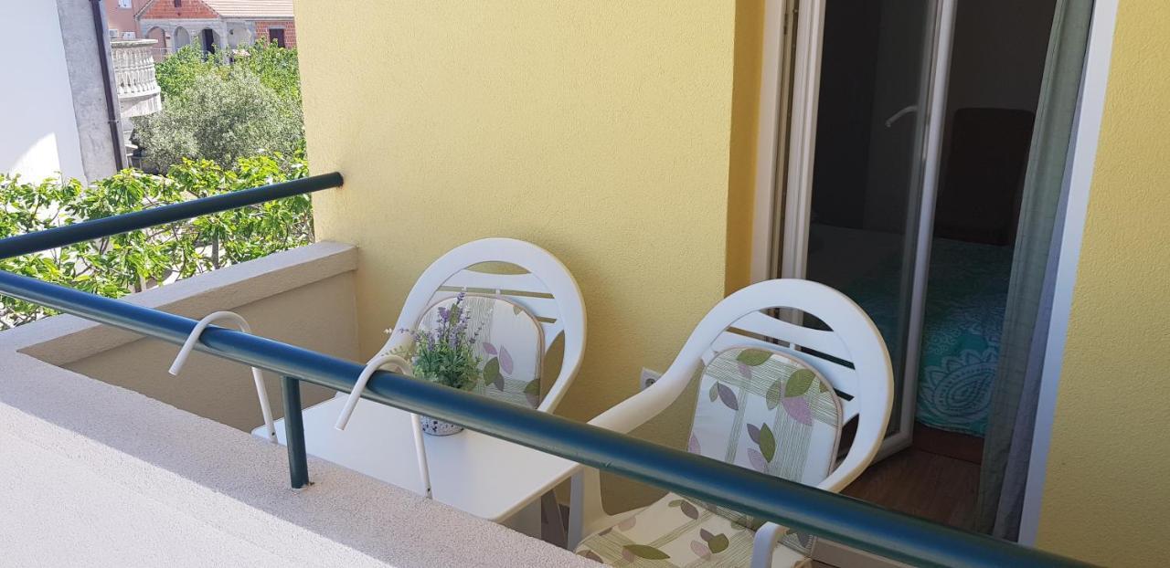 Apartmani Vranjkovic Vodice Bagian luar foto