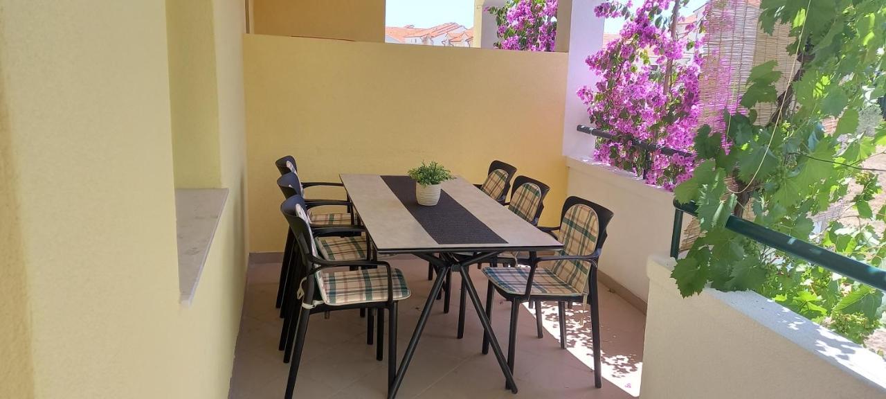 Apartmani Vranjkovic Vodice Bagian luar foto