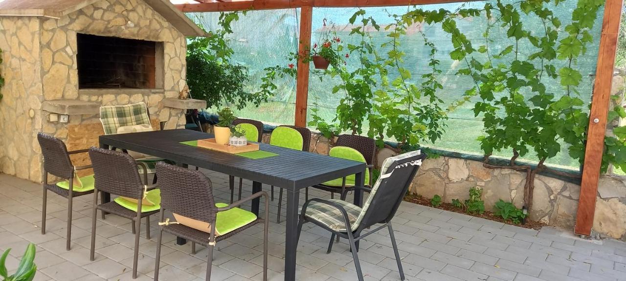 Apartmani Vranjkovic Vodice Bagian luar foto
