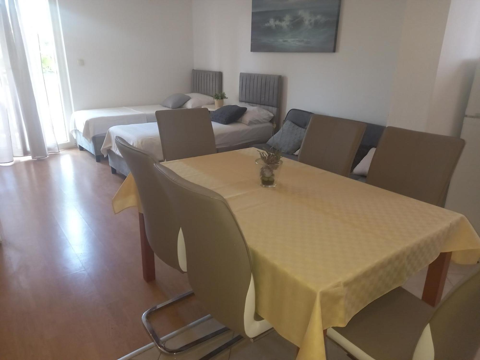 Apartmani Vranjkovic Vodice Ruang foto