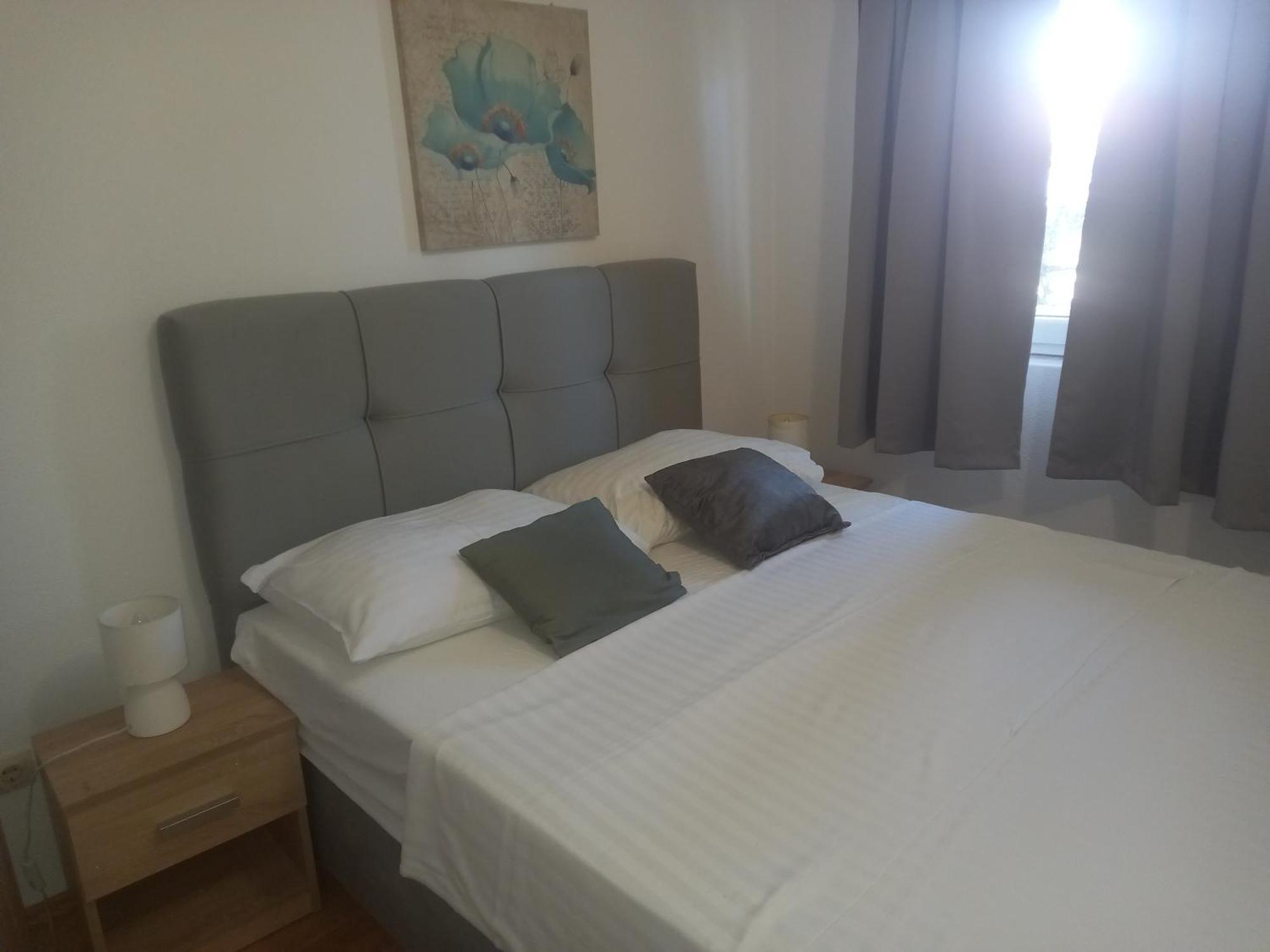 Apartmani Vranjkovic Vodice Ruang foto