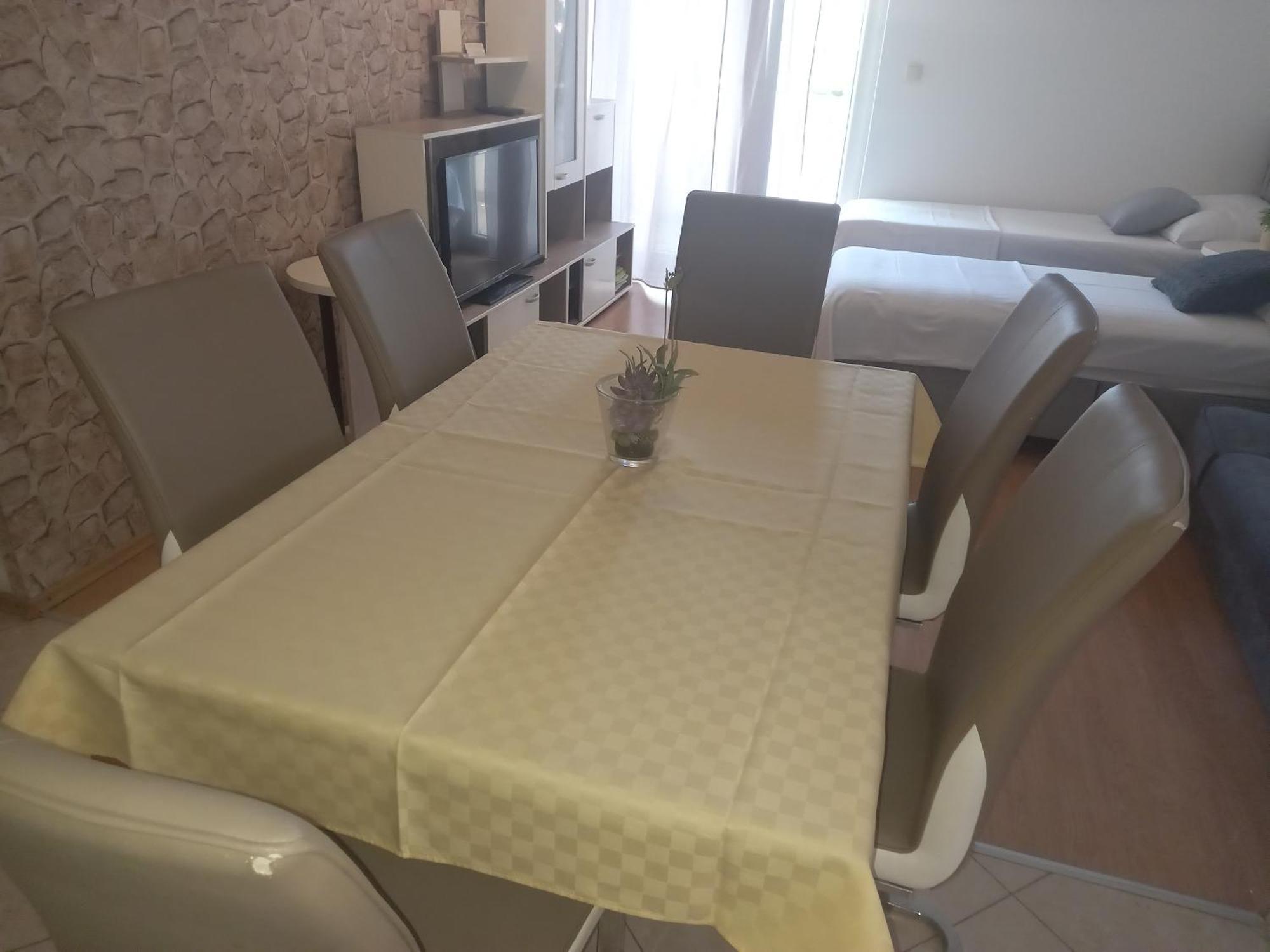 Apartmani Vranjkovic Vodice Ruang foto