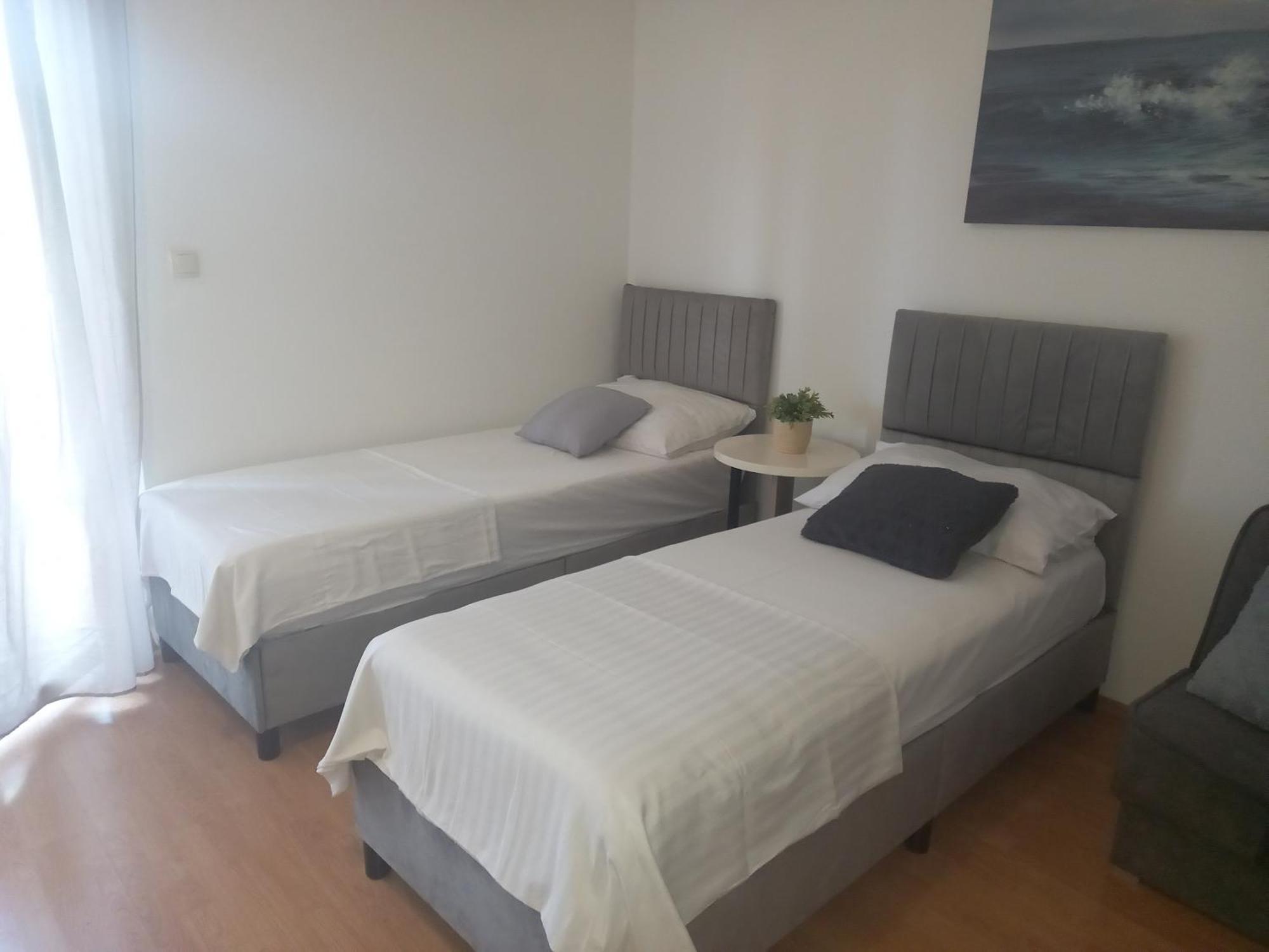 Apartmani Vranjkovic Vodice Ruang foto