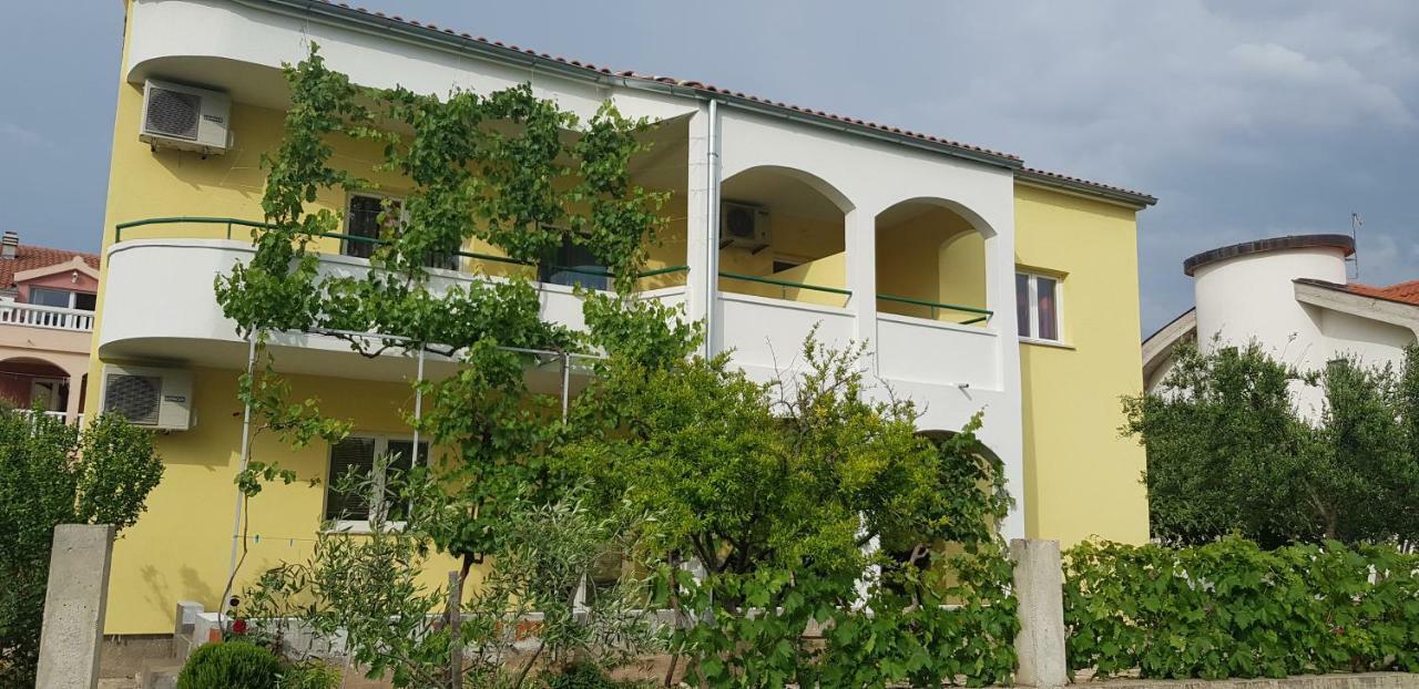 Apartmani Vranjkovic Vodice Bagian luar foto